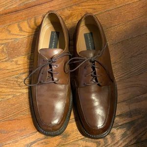 Like new Croft and barrow dress shoe